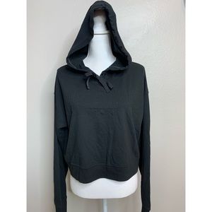 Victoria Sport Cropped Hoodie